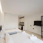 بيت ضيافة Avdia 3*