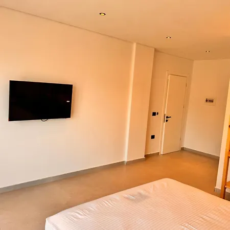 Pensjonat Avdia Saranda